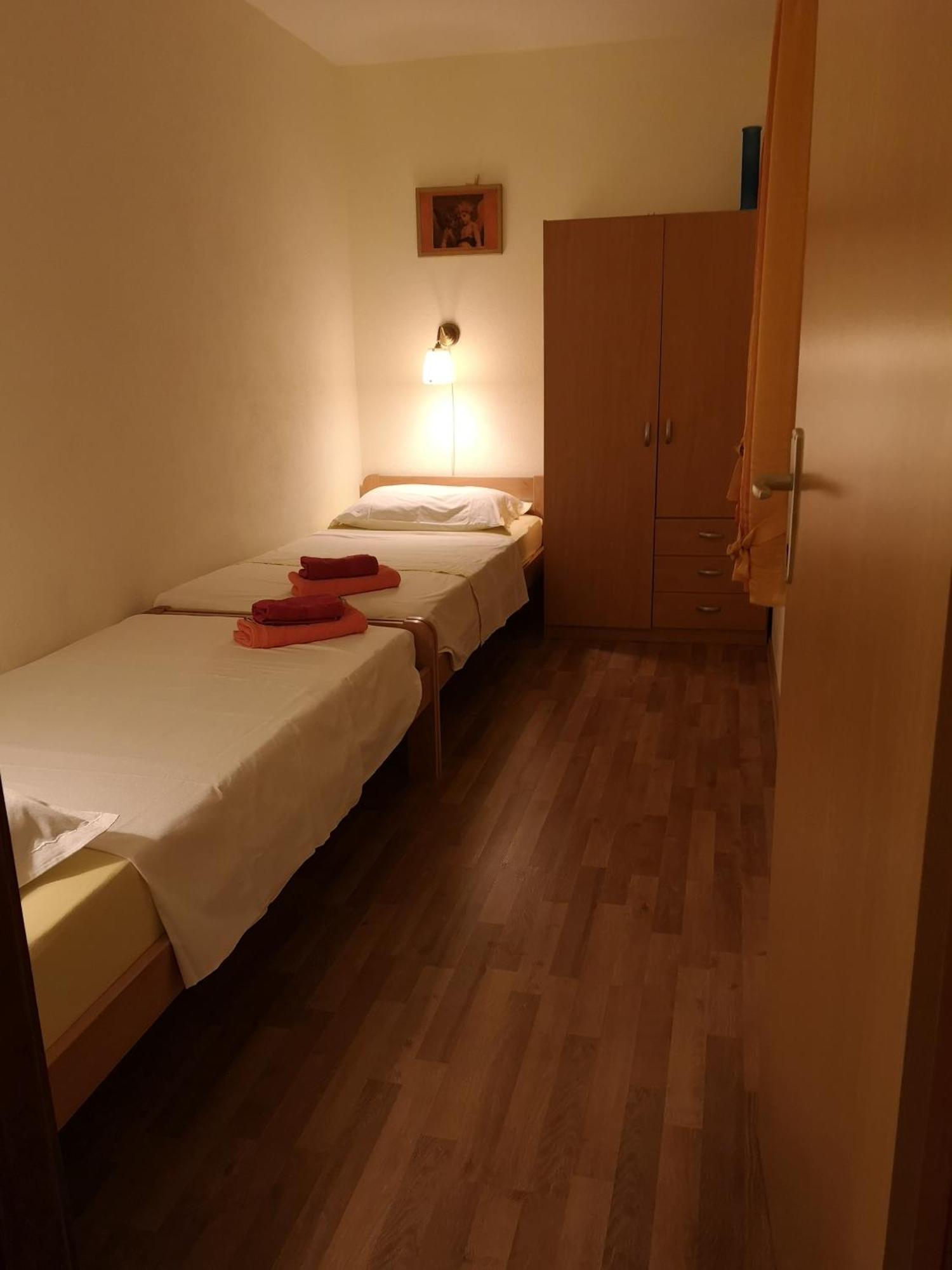 Holiday Home Cvitka 비스 외부 사진