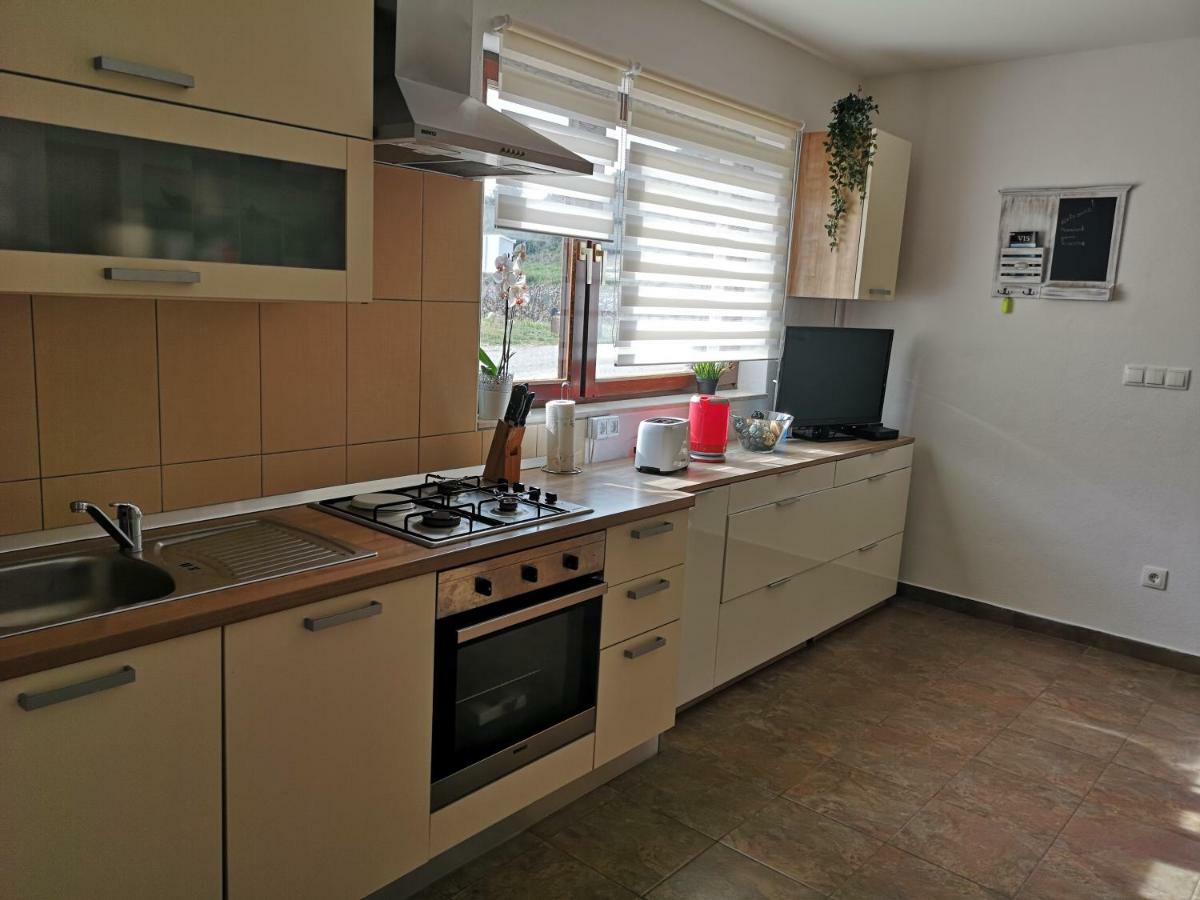 Holiday Home Cvitka 비스 외부 사진